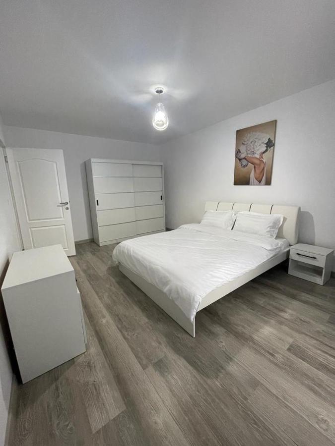 קלוז'-נאפוקה Mil Apartments מראה חיצוני תמונה